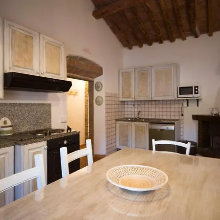 Campagnola Villa Montescudaio